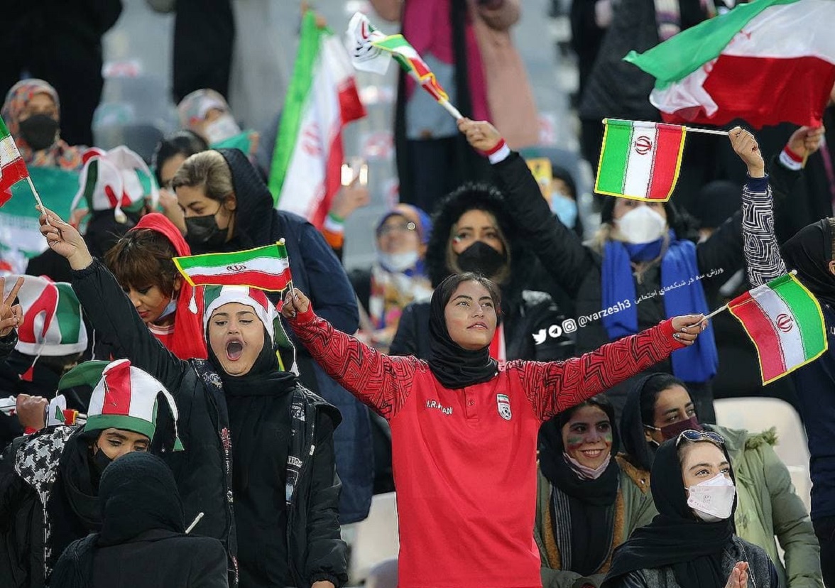 هواداران زن ایران
