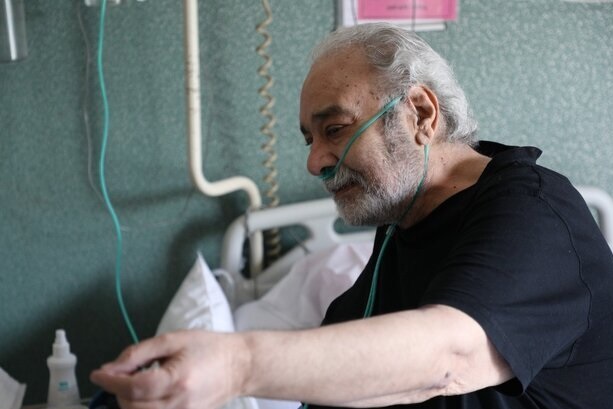 عکسهای محمد کاسبی در بیمارستان و وضعیت سلامتی