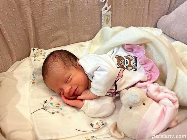 عکس مرالدا رونالدو در چندماهگی تولد هنگام خواب شیرین