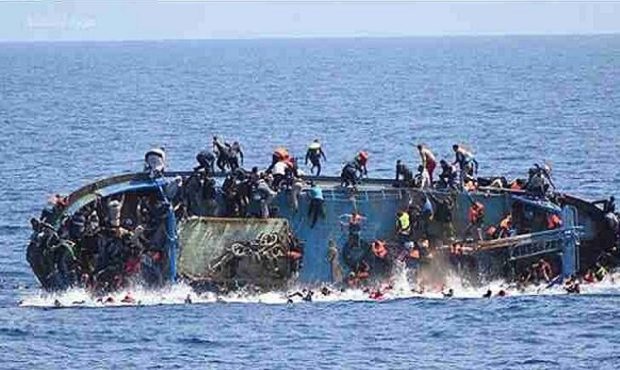 حادثه هولناک واژگونی قایق در کشور آسیایی