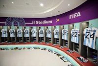 عکس رختکن تیمها در جام جهانی و آویزان کردن لباس بازیکنان