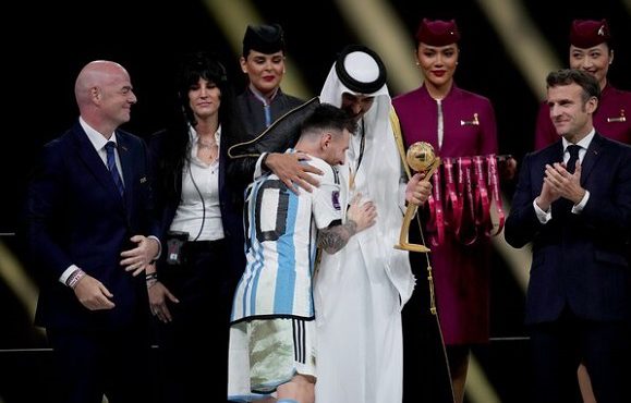 پیراهن ورزشی آدیداس رنگ عبا با الهام قهرمانی آرژانتین