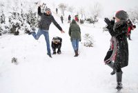 عکسهای احساسی زمستان و برف بازی های قشنگ