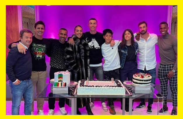 جشن تولد رونالدو خانواده